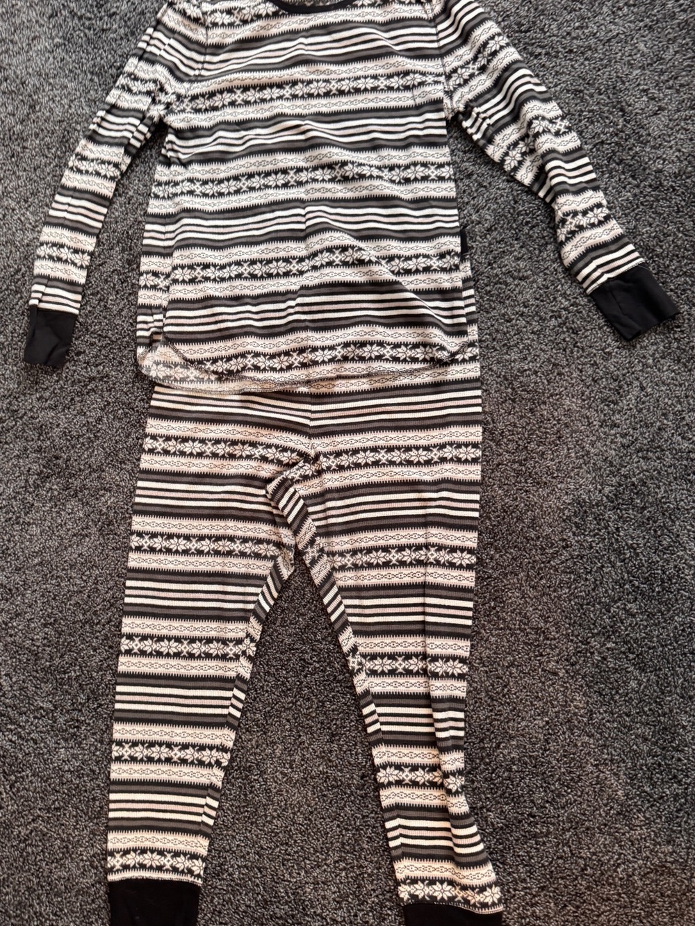 Old Navy Black & White Fair Isle Stripe Pajama Set, XXL